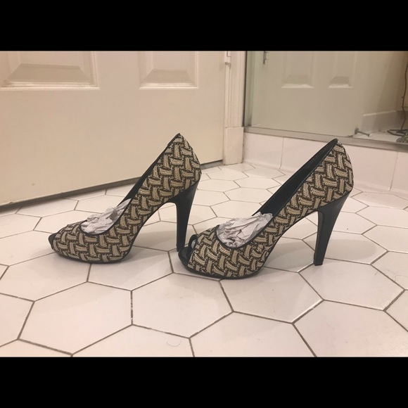 Nine West Shoes - Nine West classy twead heels